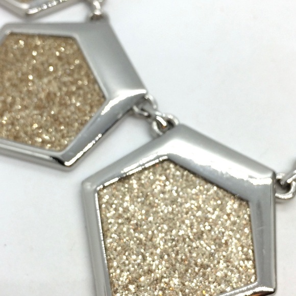 3/$30 EXPRESS GEOMETRIC STATEMENT NECKLACE BIB GOLD SPARKLES SILVER TONE - Picture 8 of 12